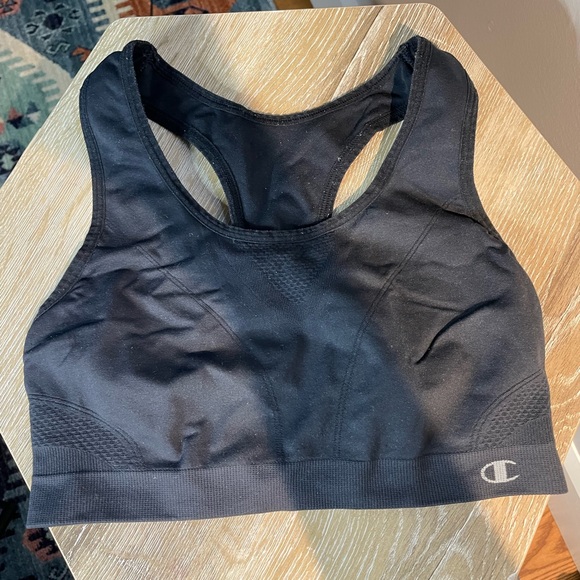 3 champion sport’s bra - Picture 6 of 7